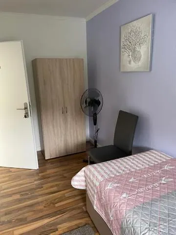 Naehe Lamspringe Mit 5 Schlafzimmer *